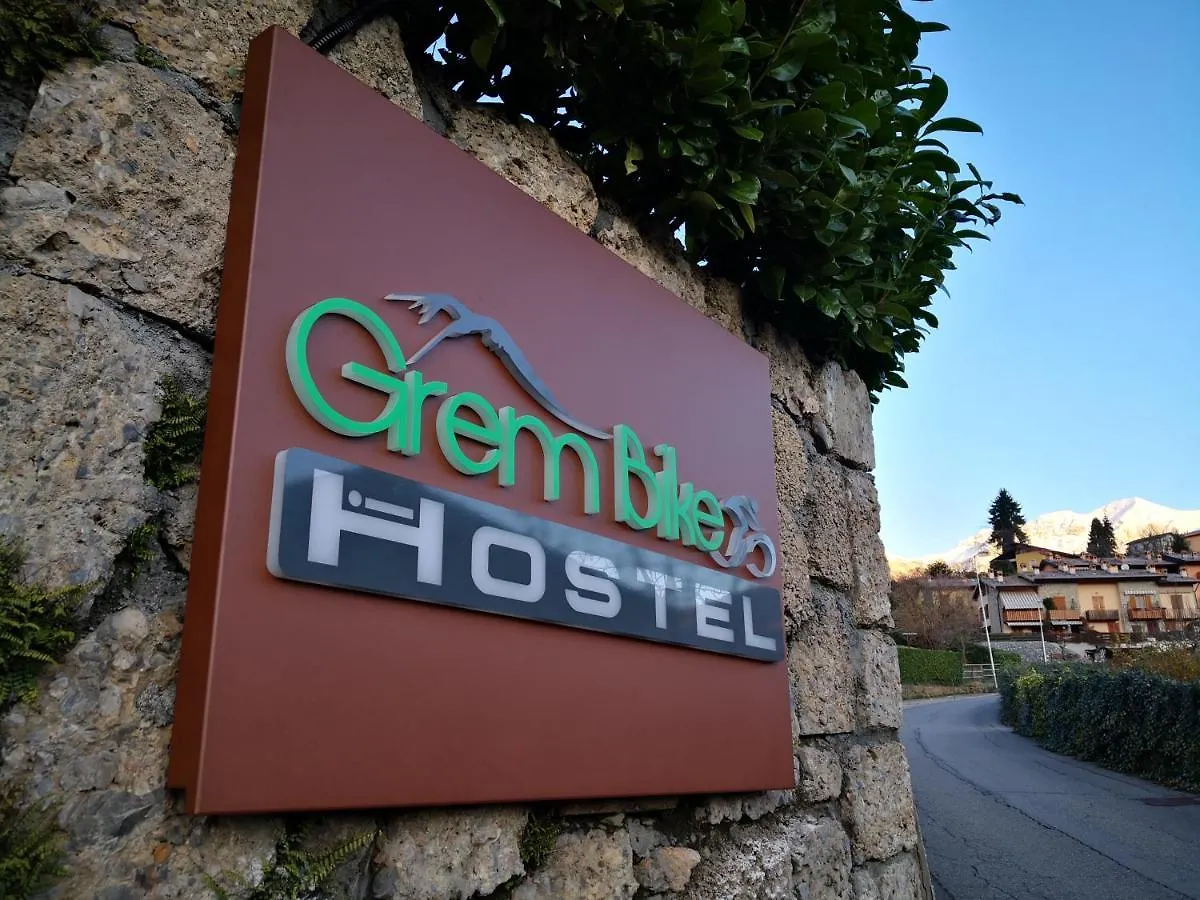 Grem Bike Hostel Premolo
