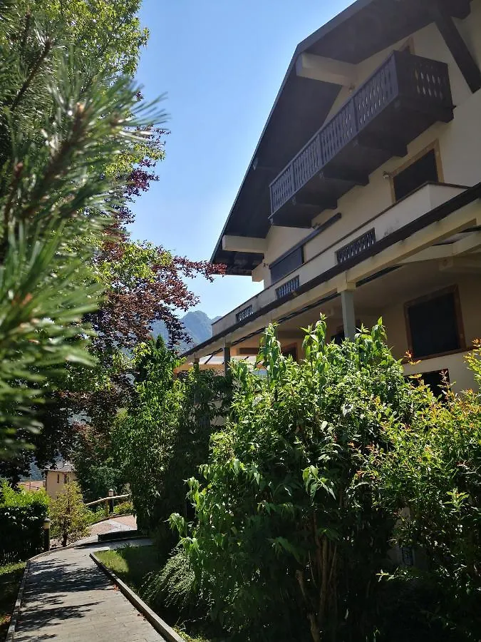 Grem Bike Hostel Premolo