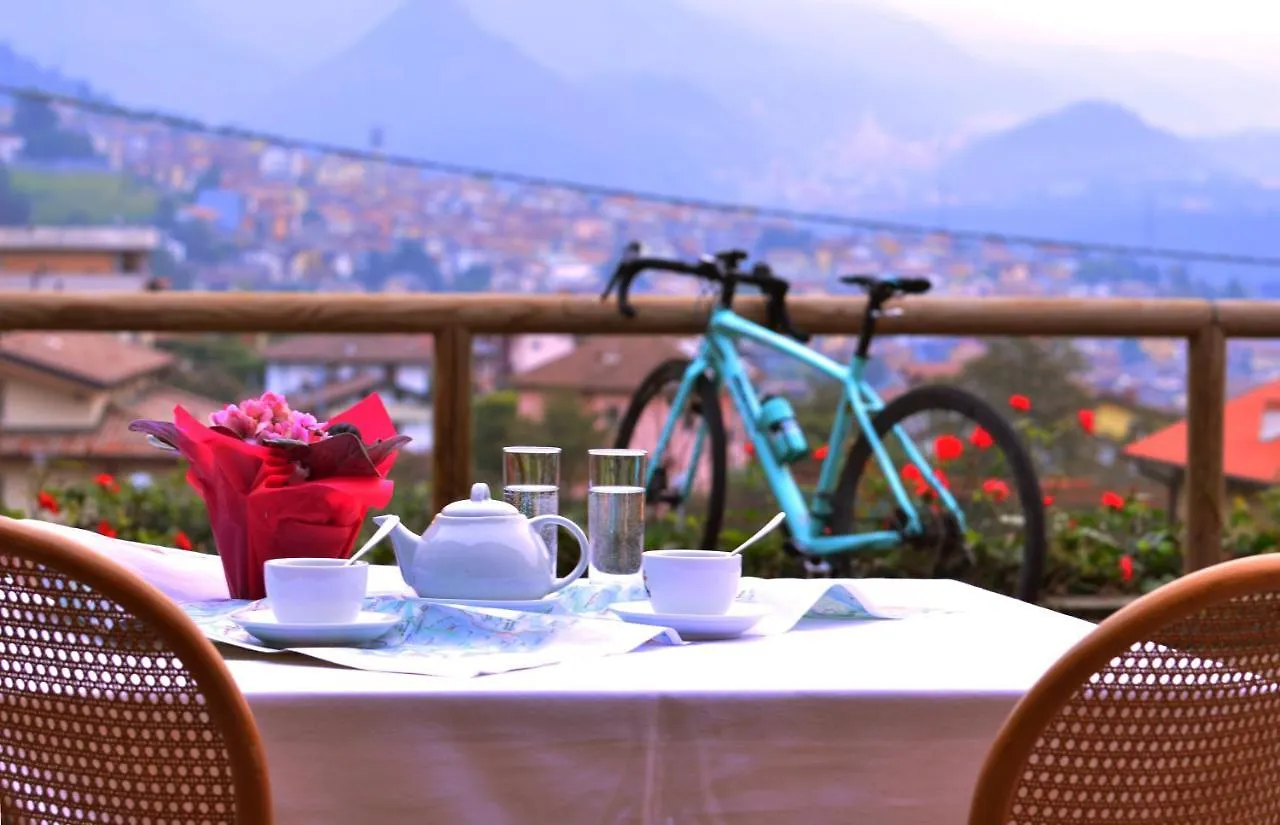 Grem Bike Hostel Premolo
