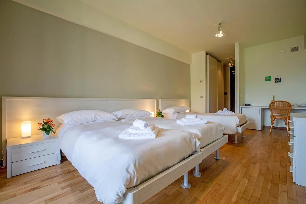Grem Bike Hostel Premolo 0*,  Italien
