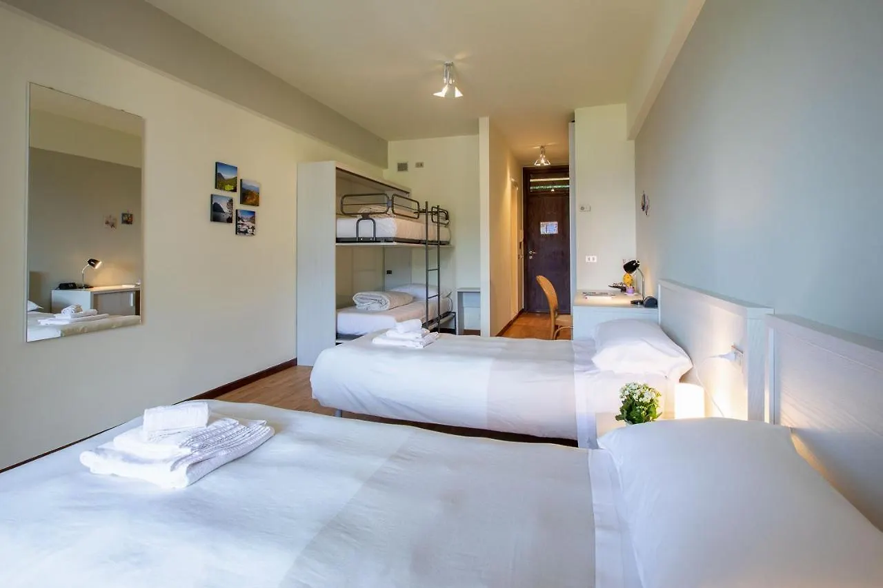 Grem Bike Hostel Premolo 0*,